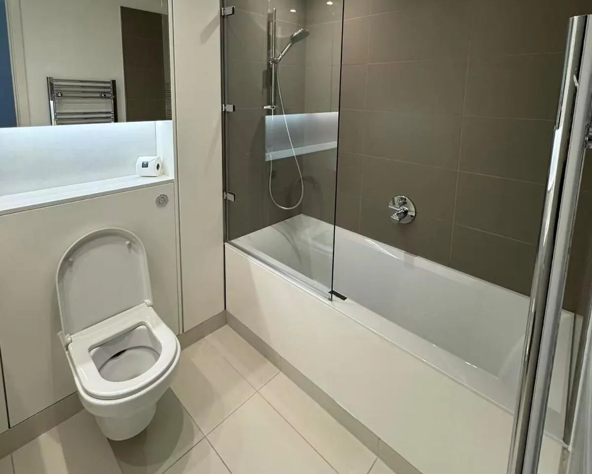 Stylish 2Br Apt In Quartermile Meadows Park Views Édimbourg