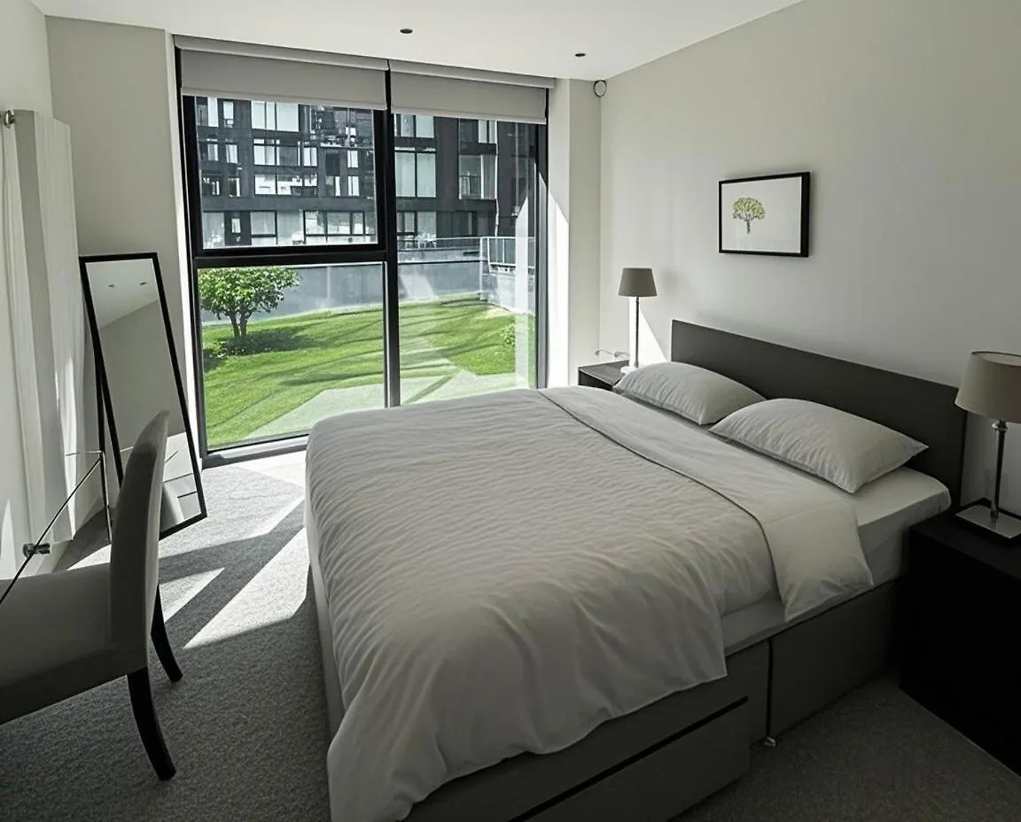 Stylish 2Br Apt In Quartermile Meadows Park Views location